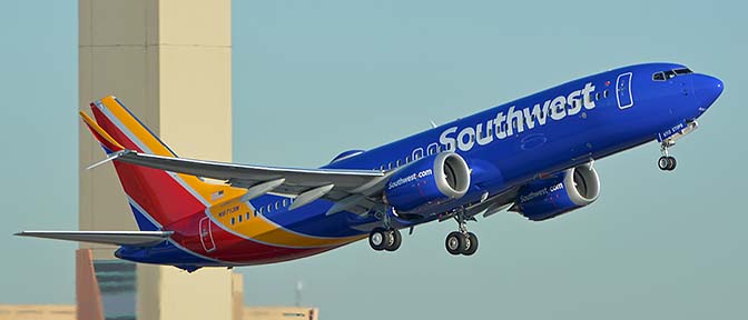 Southwest Boeing 737-8 Max N8713M, Phoenix Sky Harbor, October 2, 2017